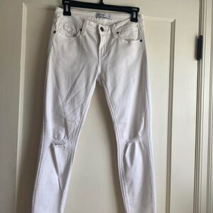 Women's white Just Black brand jeans - size 26
